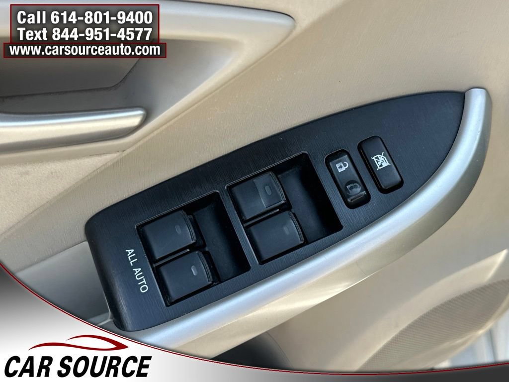 Used 2014 Toyota Prius Three w/ Solar Roof Package FWD image 13