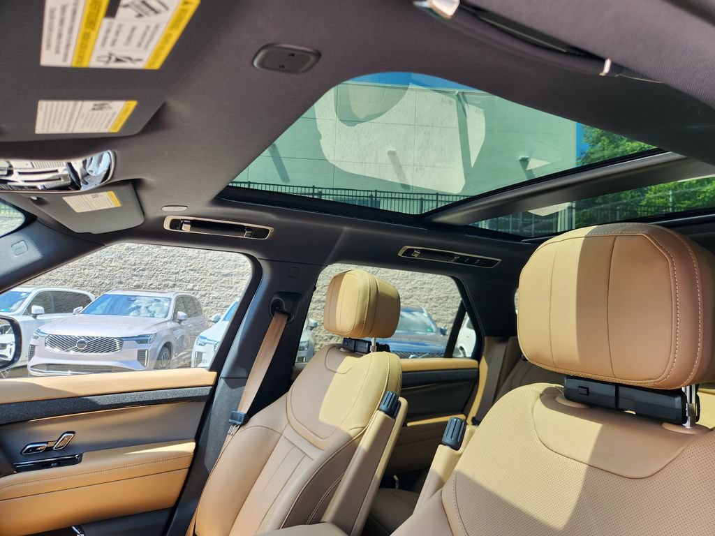 New 2026 Land Rover Range Rover Sport SE AWD/4WD image 10