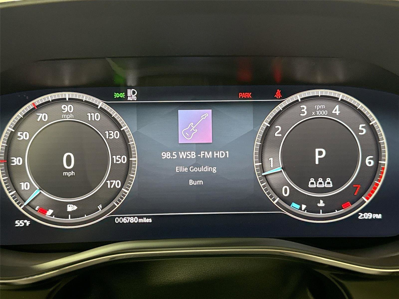 Used 2024 Jaguar XF R-Dynamic SE image 21