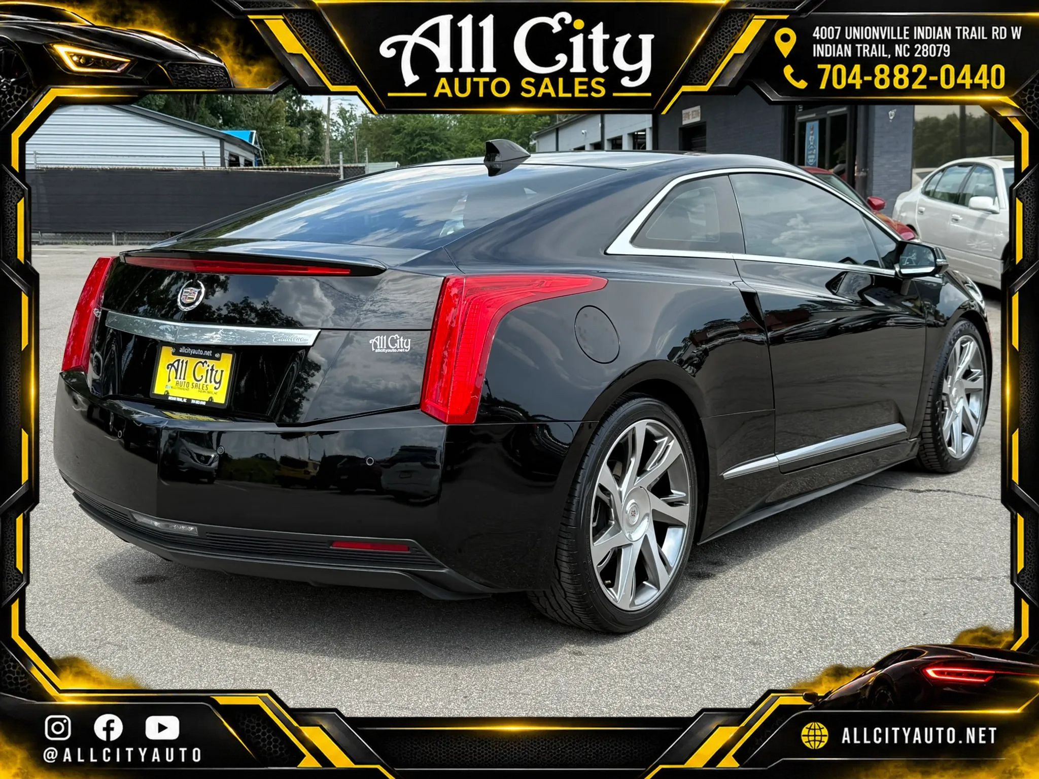 Used 2014 Cadillac ELR w/ Luxury Package FWD image 7