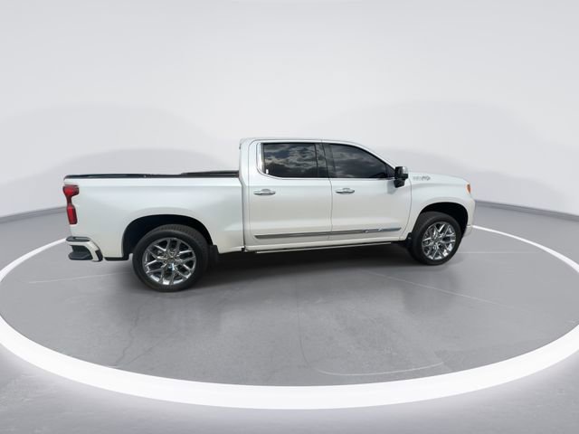 Used 2023 Chevrolet Silverado 1500 High Country w/ High Country Premium Package AWD/4WD image 9