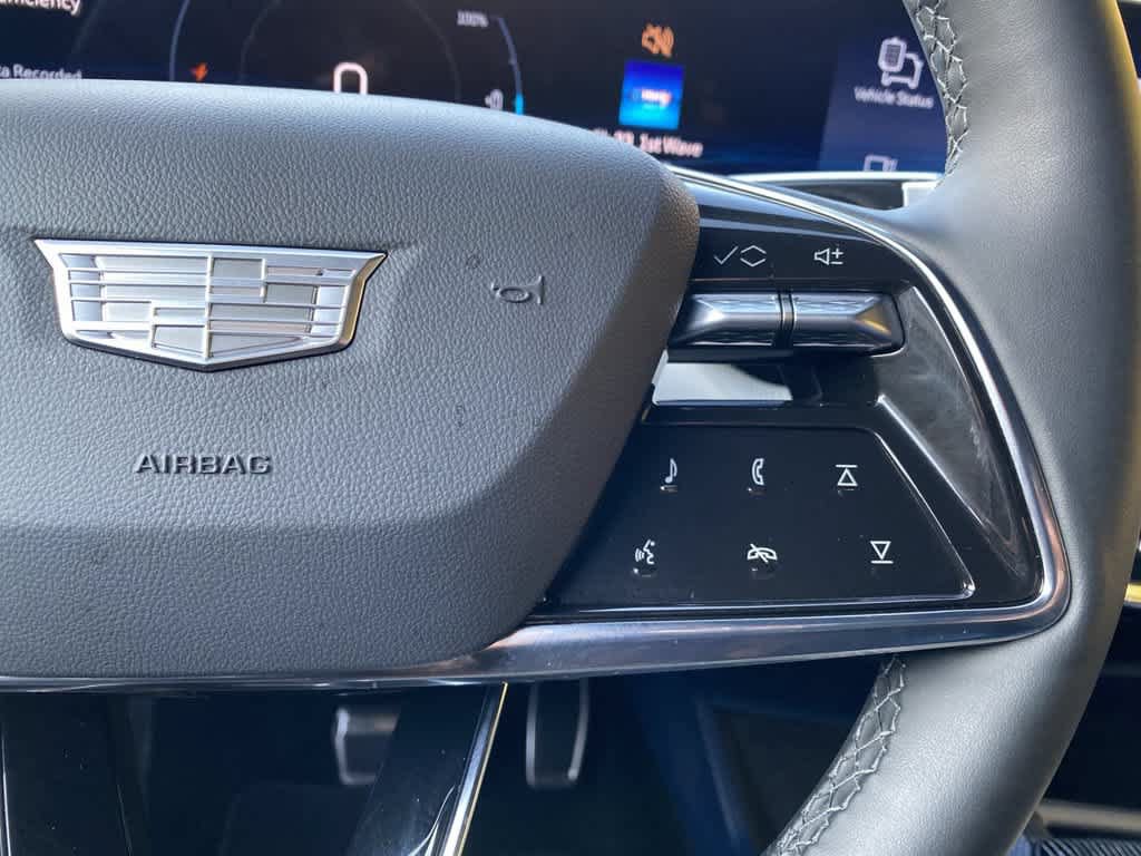 Certified 2026 Cadillac Optiq Luxury 2 AWD/4WD image 22