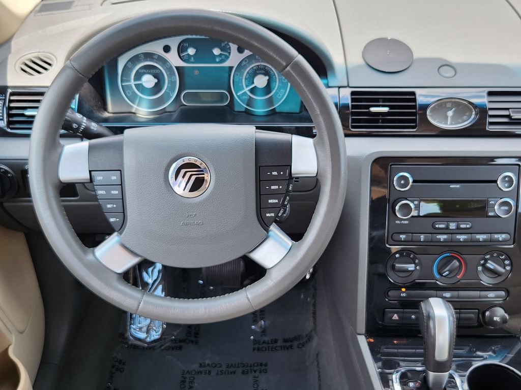Used 2008 Mercury Sable Sedan FWD image 3