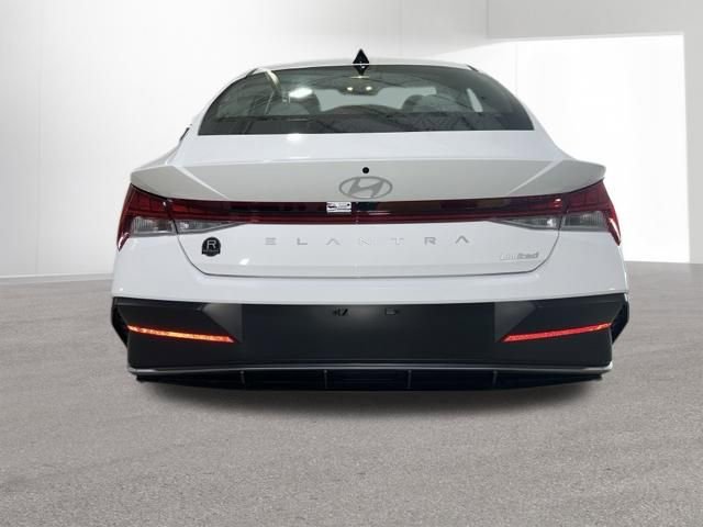 New 2026 Hyundai Elantra Limited image 5