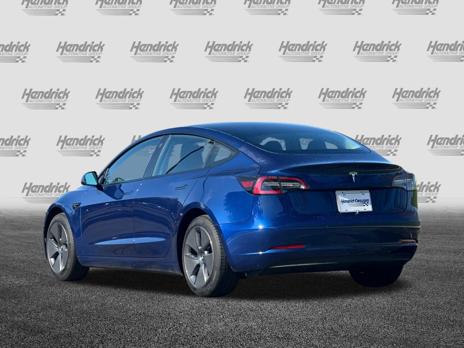 Used 2022 Tesla Model 3 Standard Range image 7