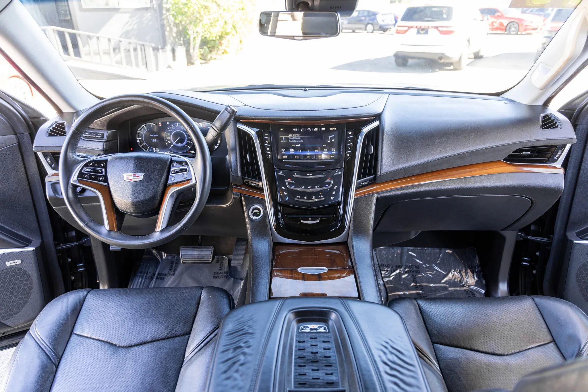 Used 2017 Cadillac Escalade Luxury image 22
