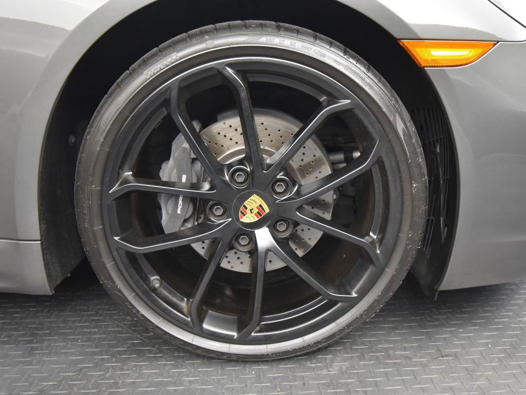 Used 2025 Porsche 718 Boxster image 16