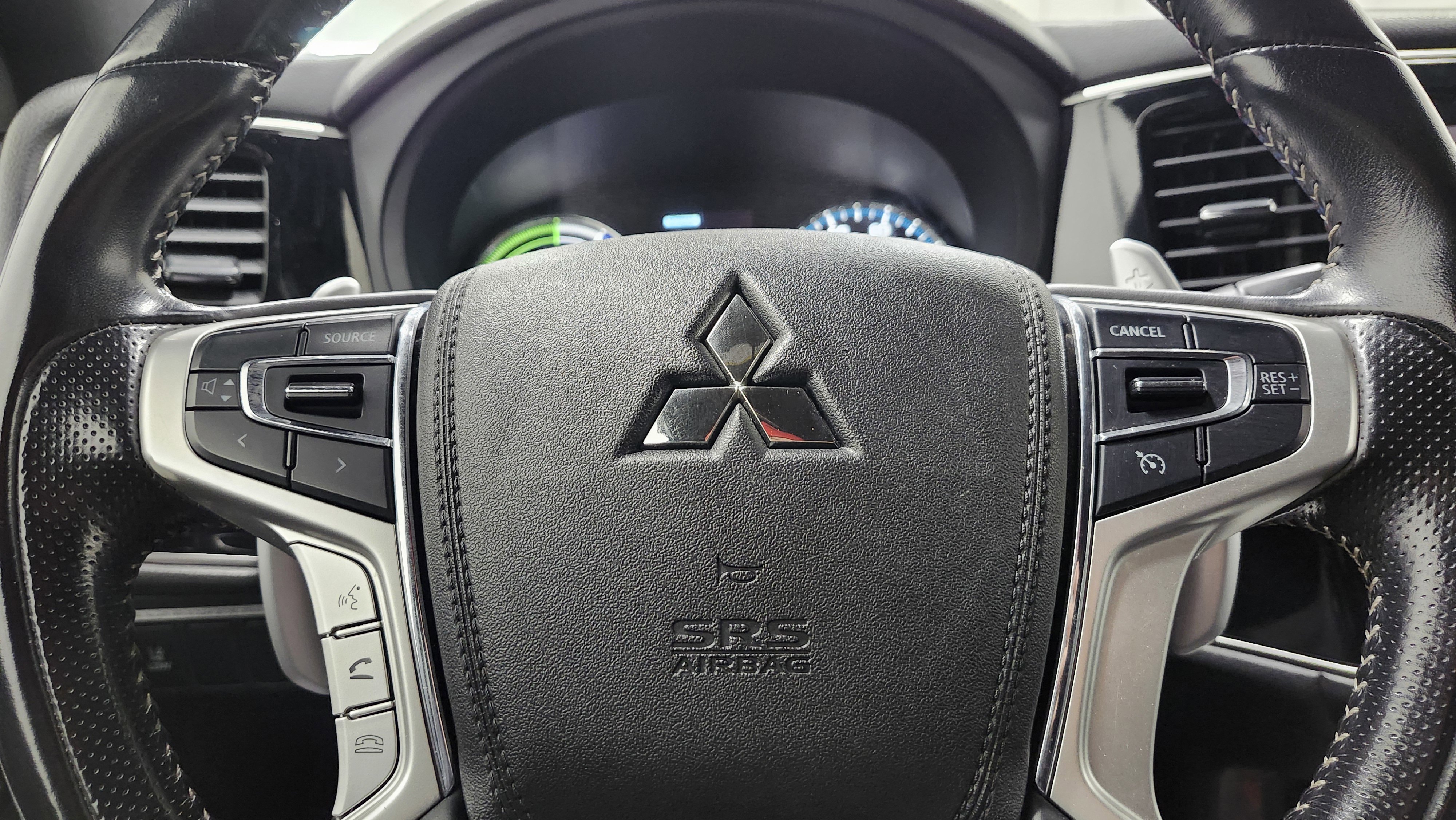 Used 2022 Mitsubishi Outlander SEL image 31