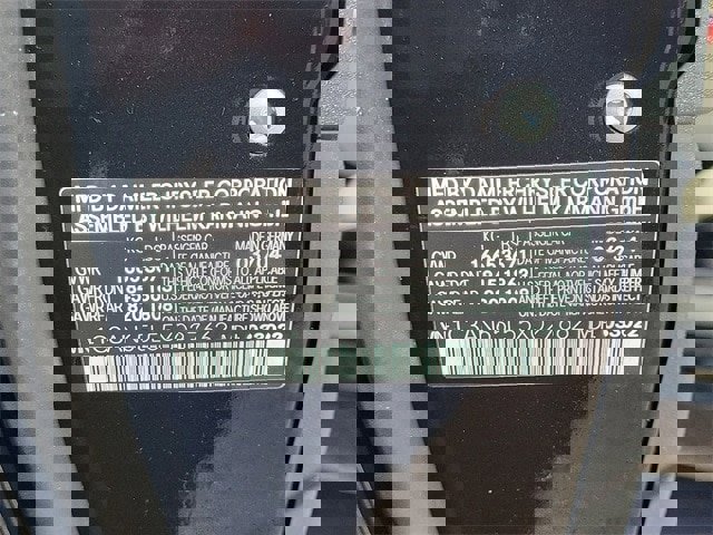 Used 2005 Chrysler Crossfire Limited image 30