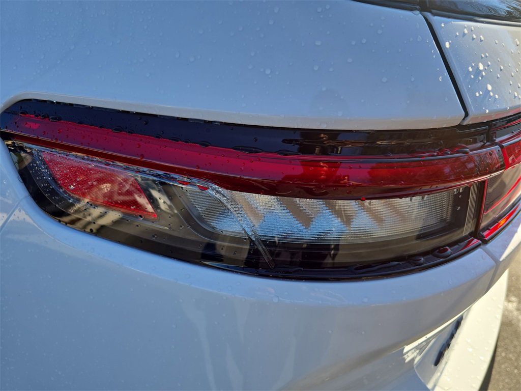 New 2025 Jeep Grand Cherokee L Altitude image 36