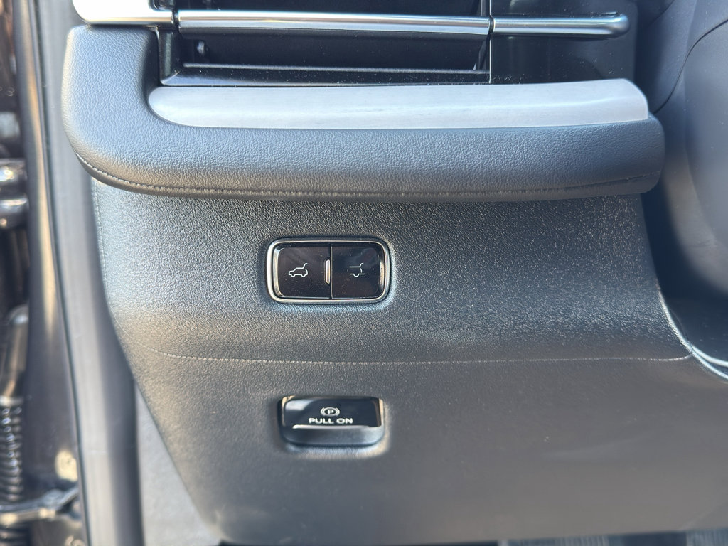 Used 2025 Lincoln Navigator L Reserve w/ Jet Appearance Package image 15