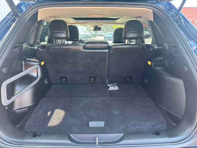 Used 2018 Jeep Cherokee Limited w/ Trailer Tow Group AWD/4WD image 22