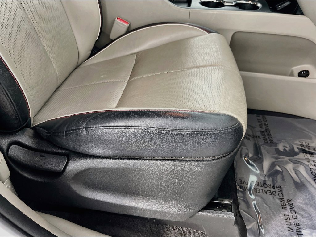 Used 2021 Kia Sedona EX FWD image 31