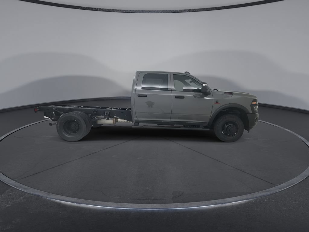 New 2026 RAM 3500 Tradesman AWD/4WD image 9