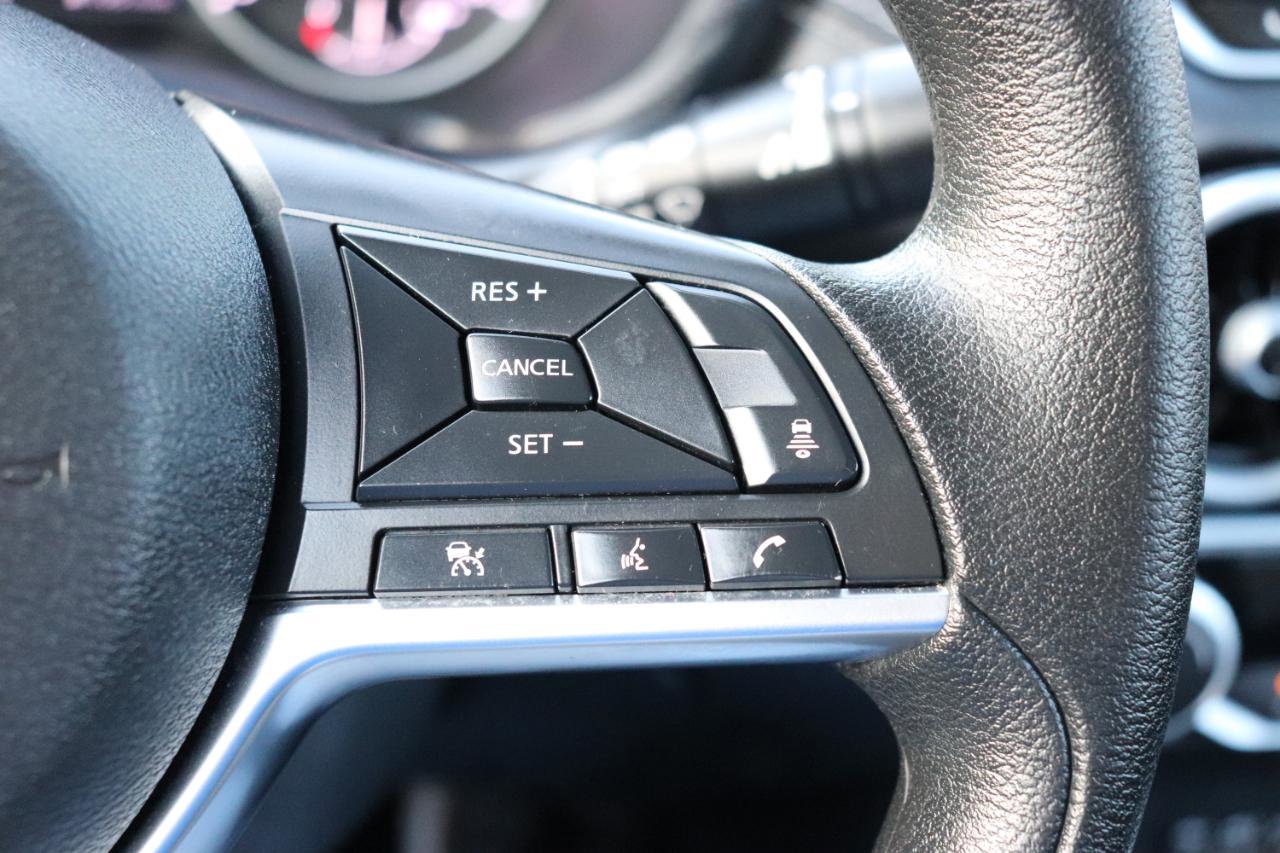 Used 2024 Nissan Sentra SV FWD image 28