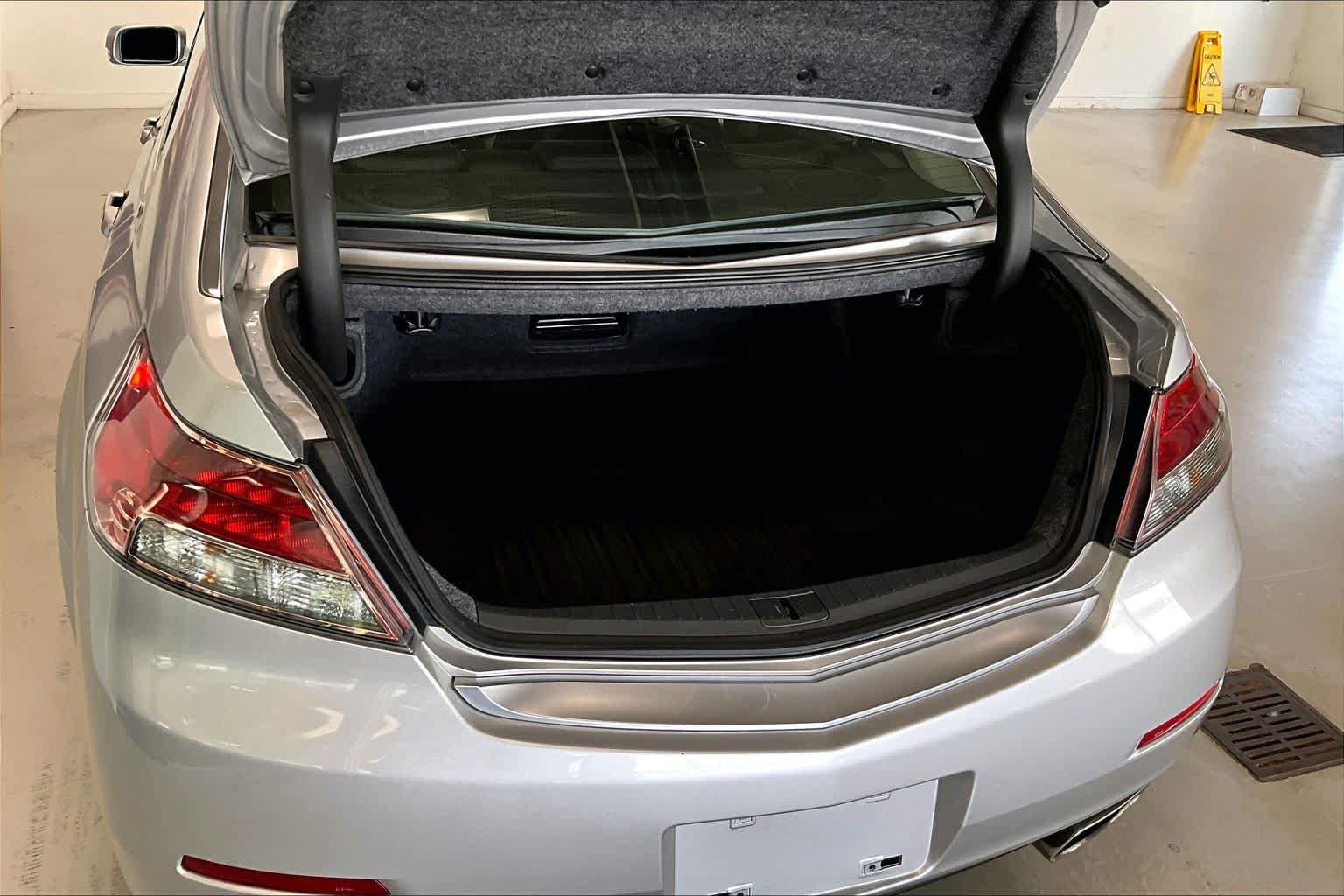 Used 2012 Acura TL w/ Technology Package FWD image 16