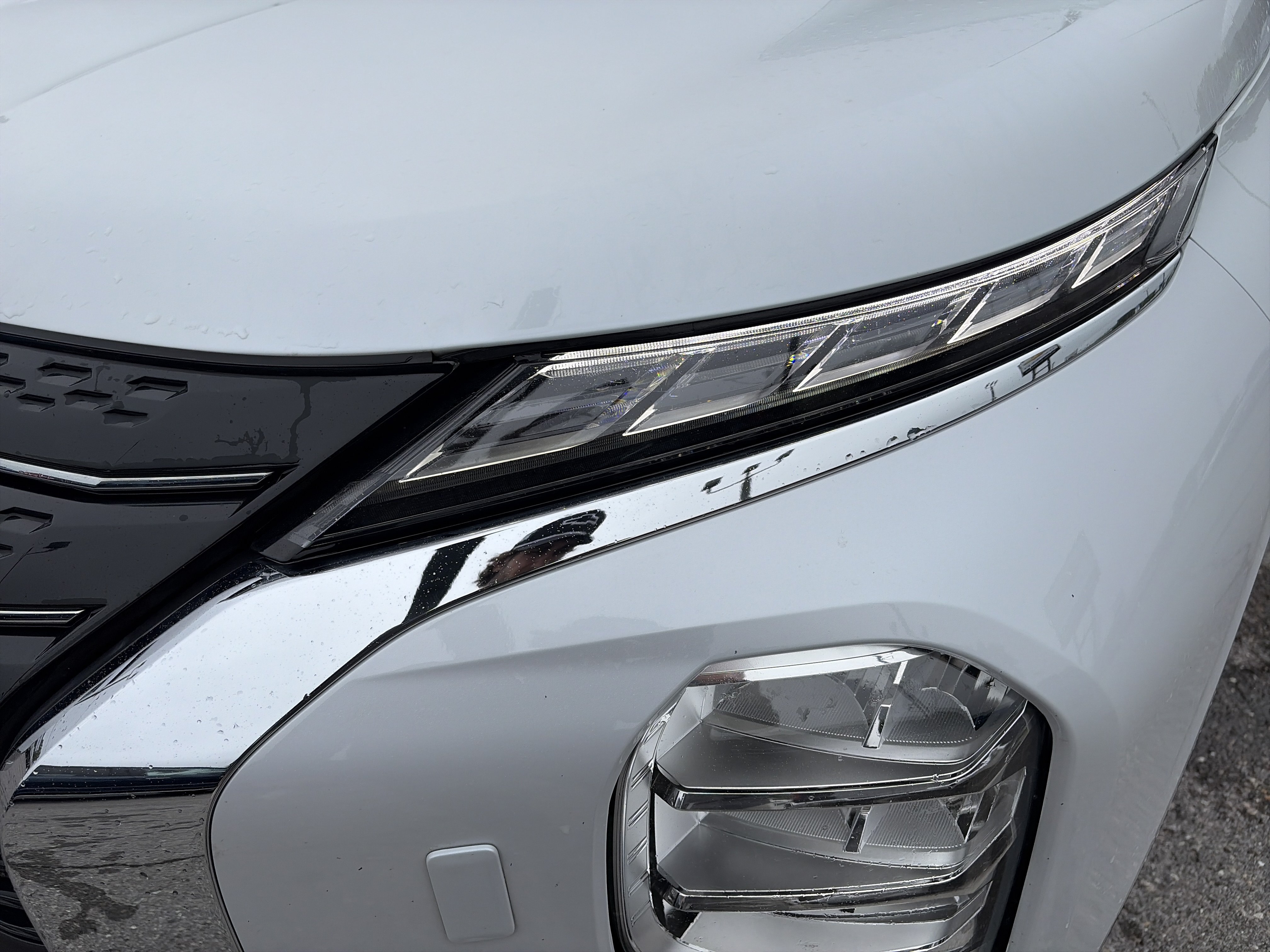 Used 2022 Mitsubishi Outlander ES AWD/4WD image 10