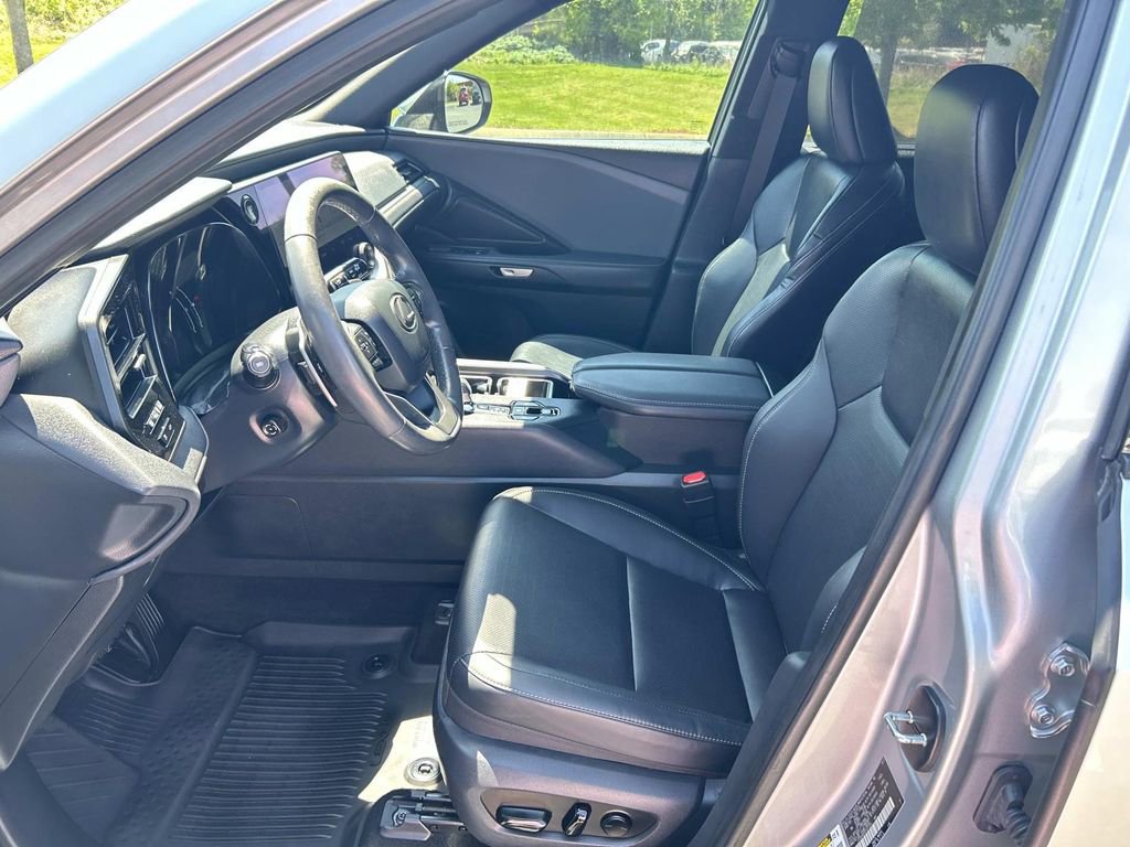 Used 2024 Lexus TX 350 FWD w/ Cold Weather Package image 23