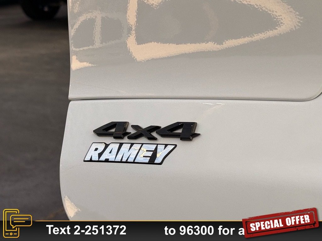 New 2025 Jeep Grand Cherokee L Altitude image 22