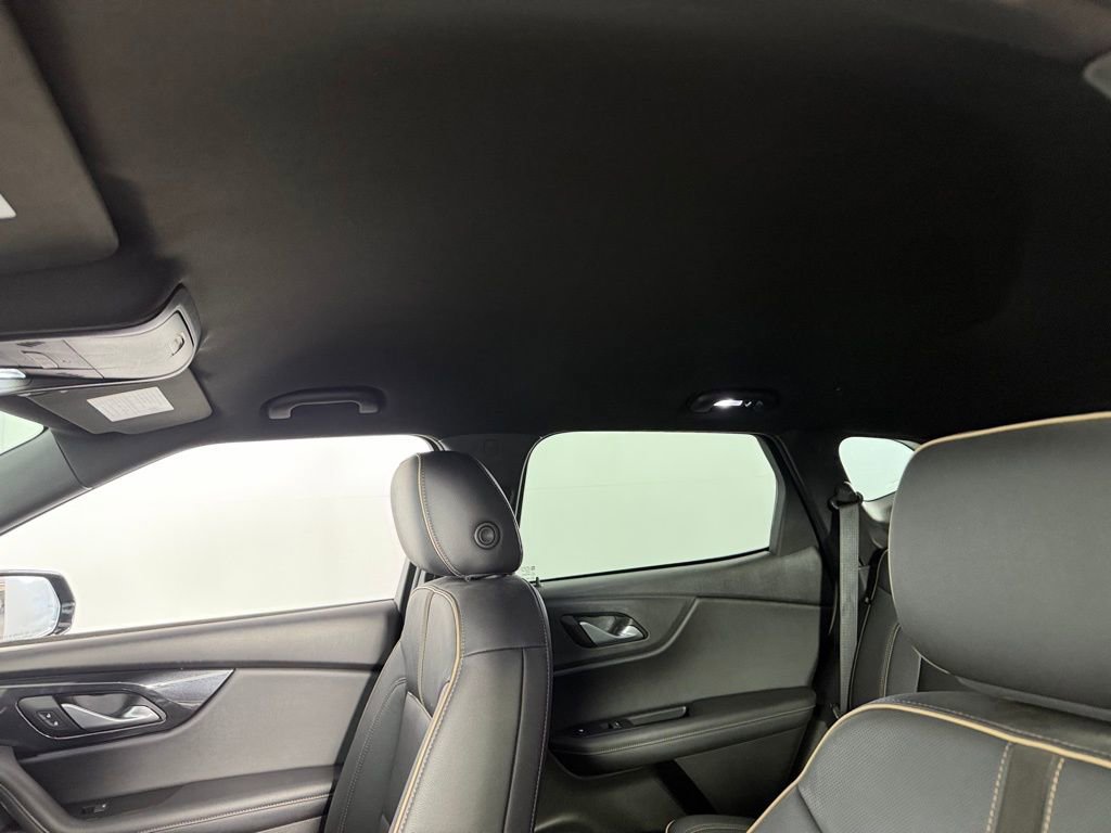 Used 2022 Chevrolet Blazer Premier w/ Enhanced Convenience Package image 26