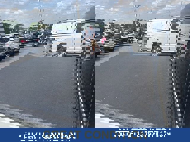 Used 2022 Jeep Gladiator Willys image 14