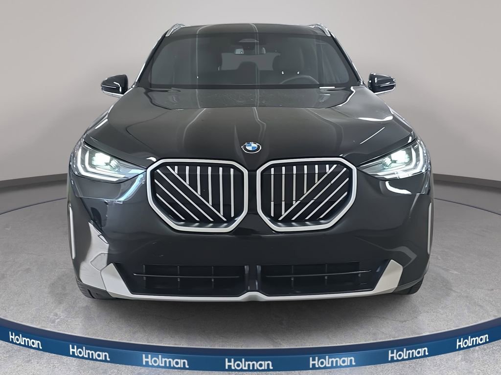 Used 2025 BMW X3 xDrive30i w/ Convenience Package image 3