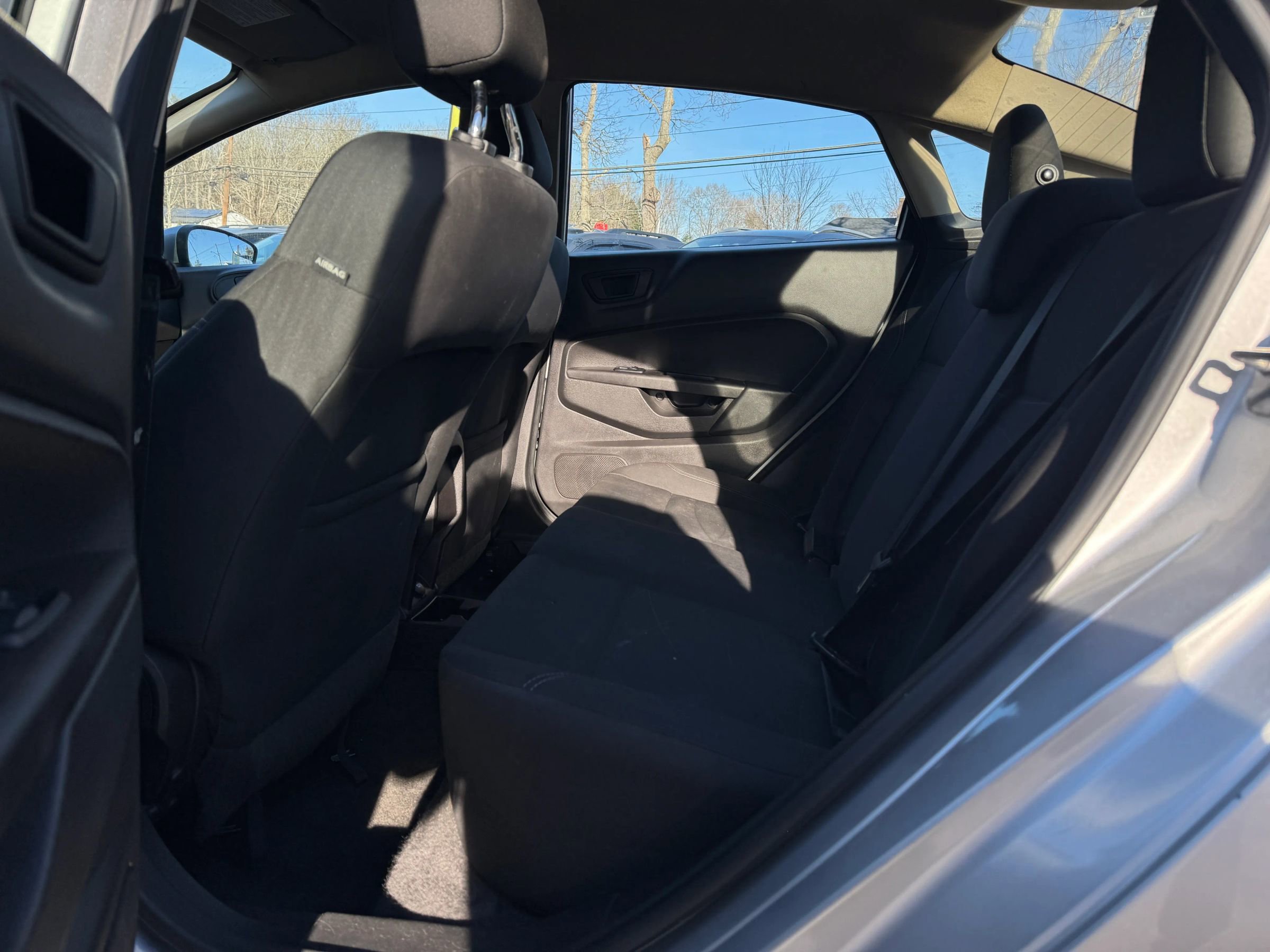 Used 2017 Ford Fiesta SE image 15