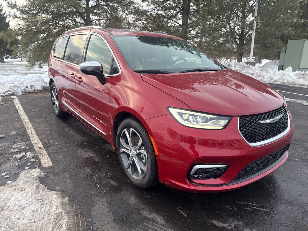 New 2026 Chrysler Pacifica Pinnacle image 12