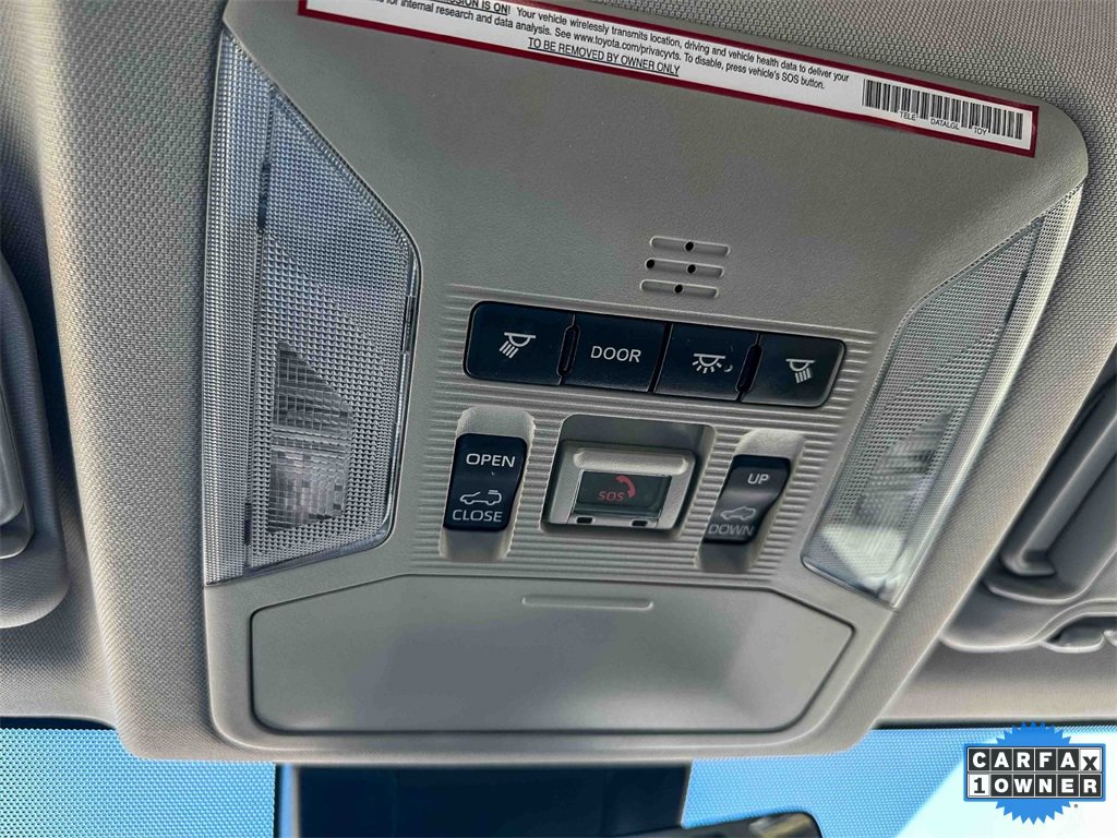 Used 2021 Toyota RAV4 Limited image 39