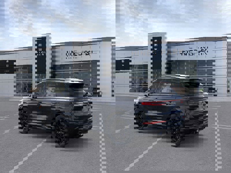 New 2026 Lincoln Corsair Premiere image 4