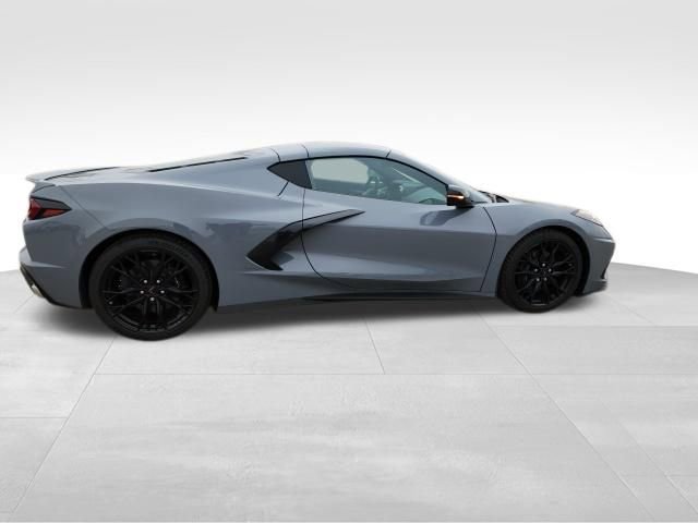 Used 2024 Chevrolet Corvette Stingray Preferred Cpe w/ Stealth Interior Trim Package image 8