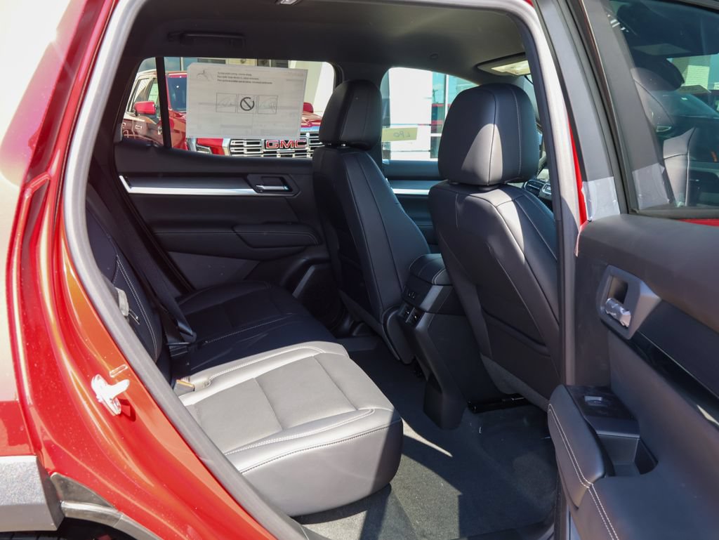 New 2027 GMC Terrain Elevation w/ Elevation Premium Package AWD/4WD image 34