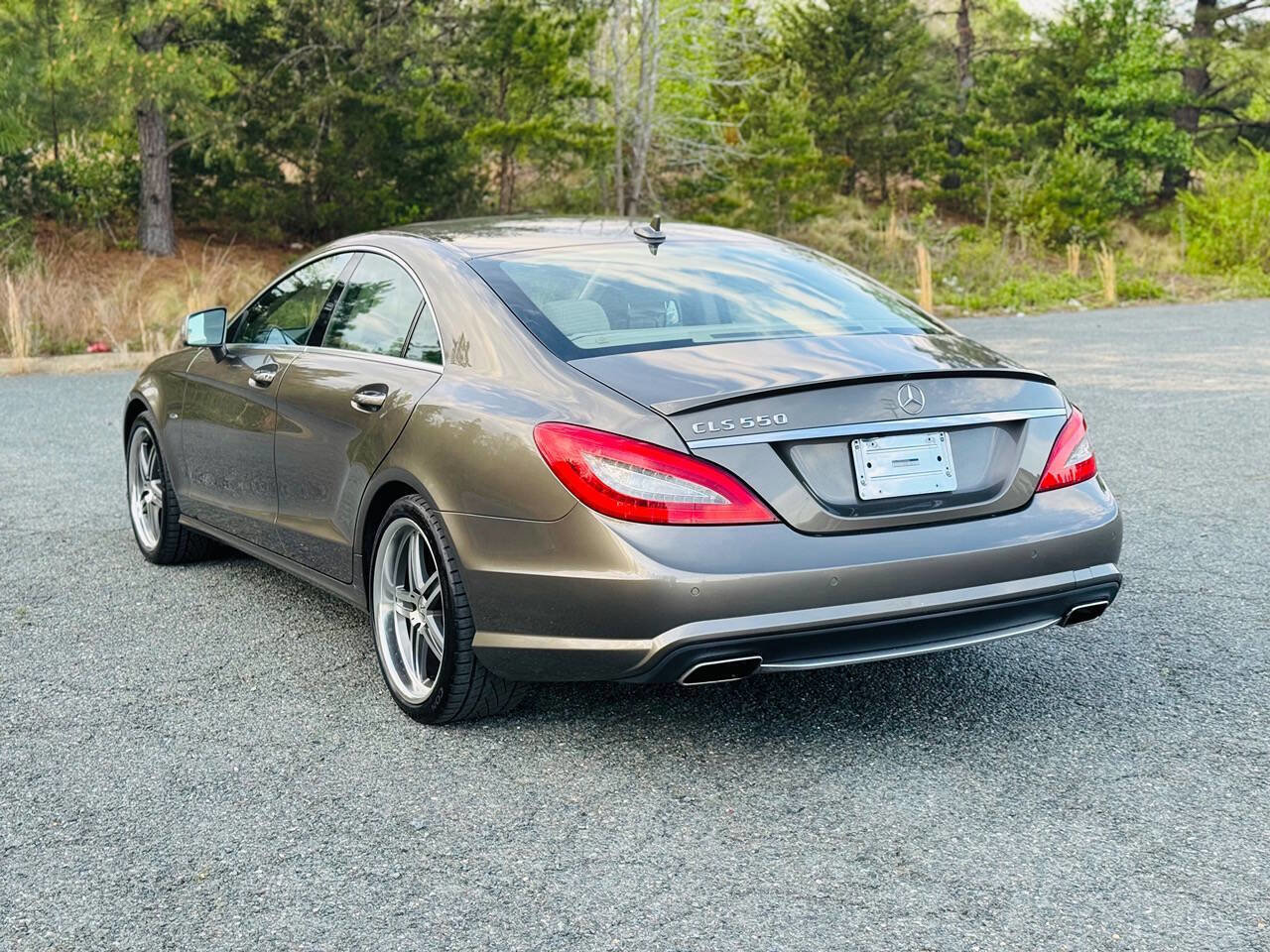 Used 2012 Mercedes-Benz CLS 550 image 6