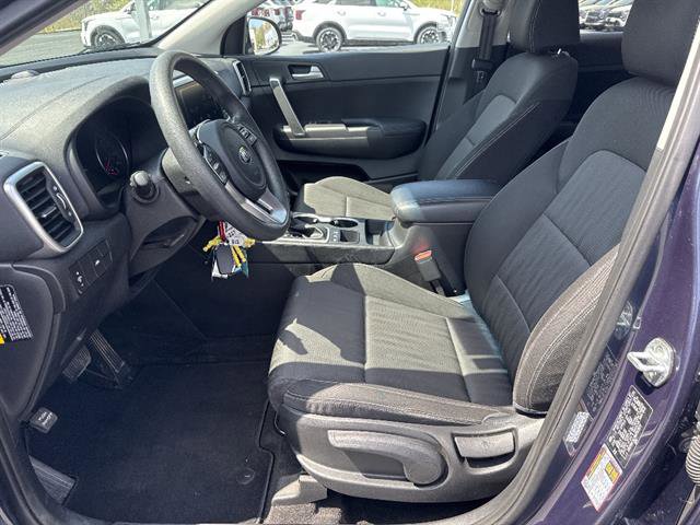 Used 2021 Kia Sportage LX image 8