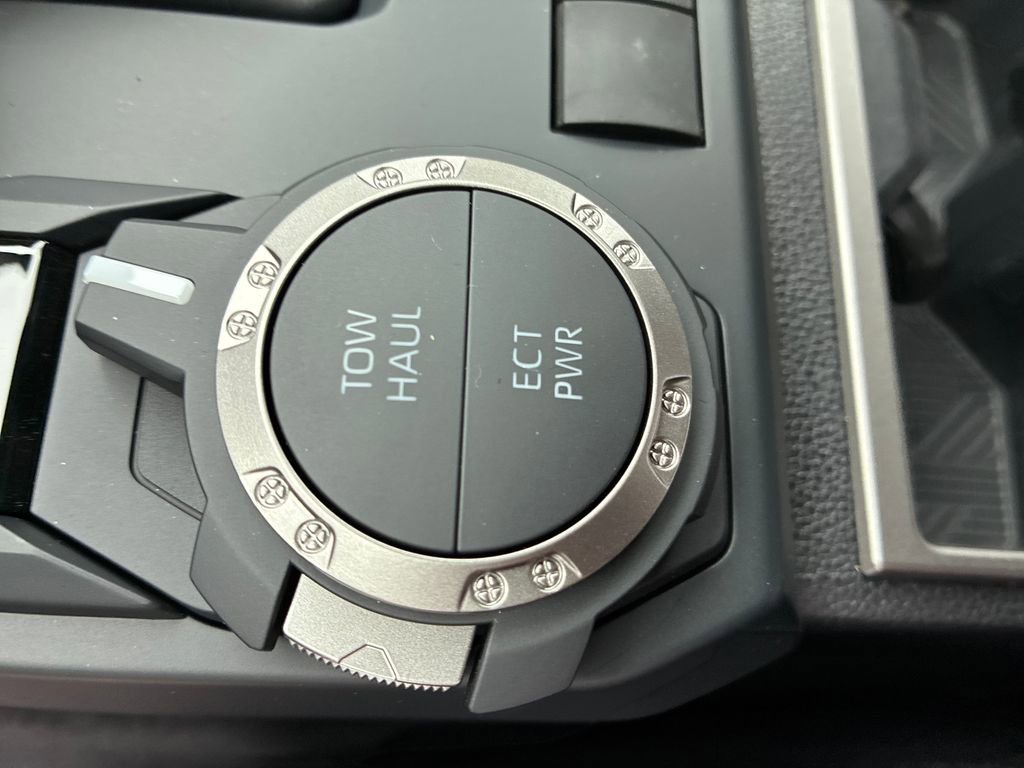 New 2026 Toyota Tacoma SR5 image 34