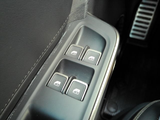Used 2022 Rivian R1T Adventure AWD/4WD image 37