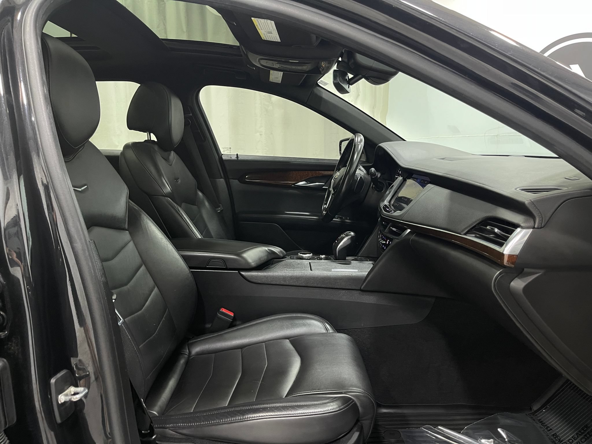 Used 2019 Cadillac CT6 Luxury AWD/4WD image 31