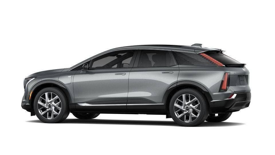 New 2027 Cadillac Optiq Luxury AWD/4WD image 32