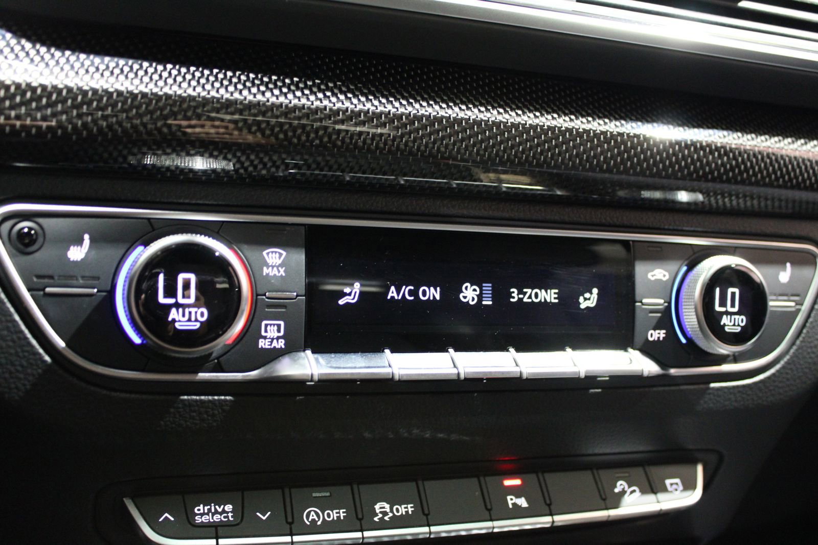 Used 2022 Audi SQ5 Premium w/ Convenience Package image 35