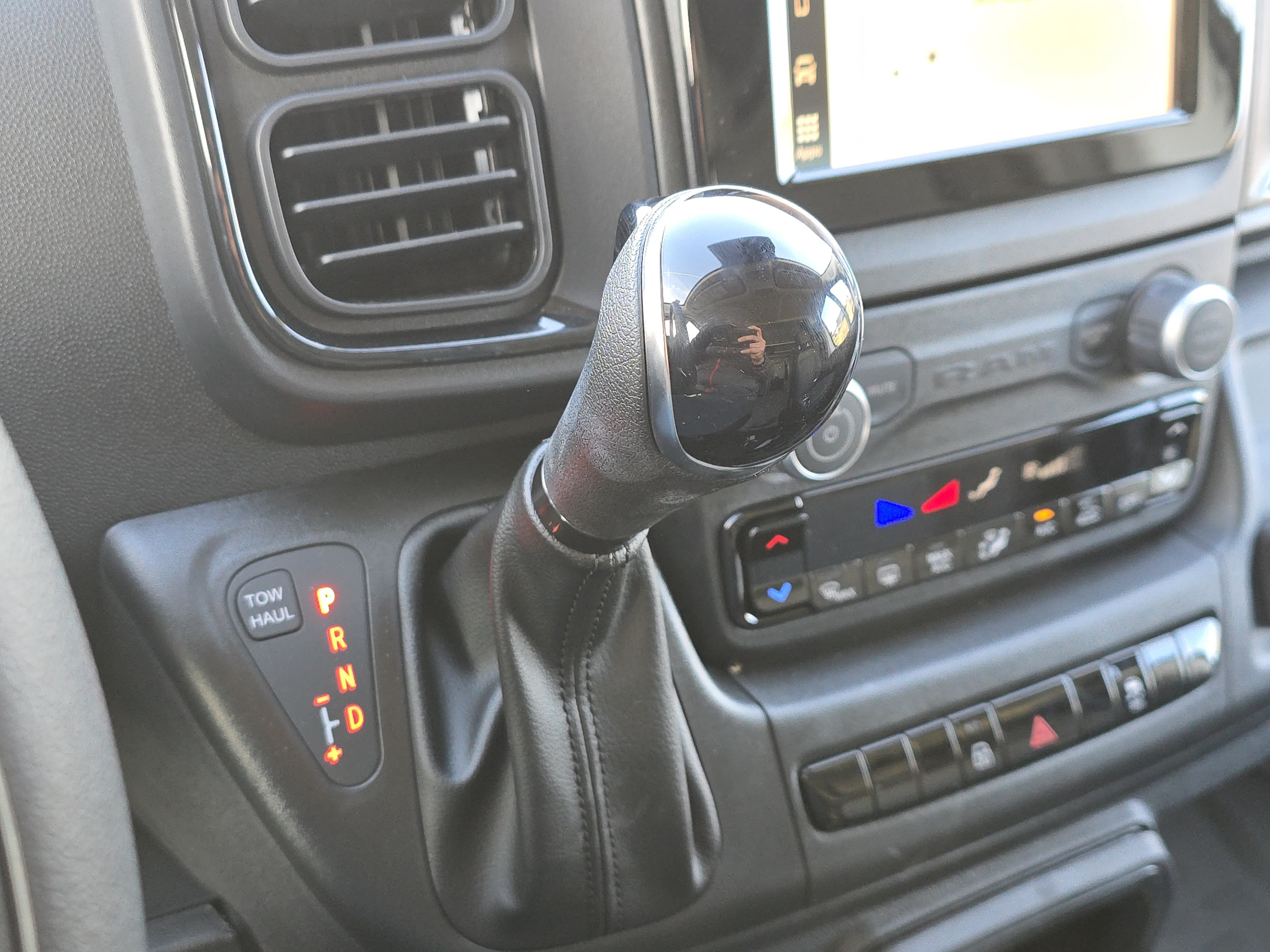 New 2026 RAM ProMaster 1500 w/ Convenience Group FWD image 31