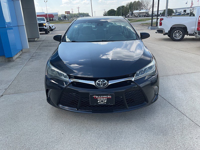 Used 2015 Toyota Camry XSE w/ Advanced Technology Package FWD image 3