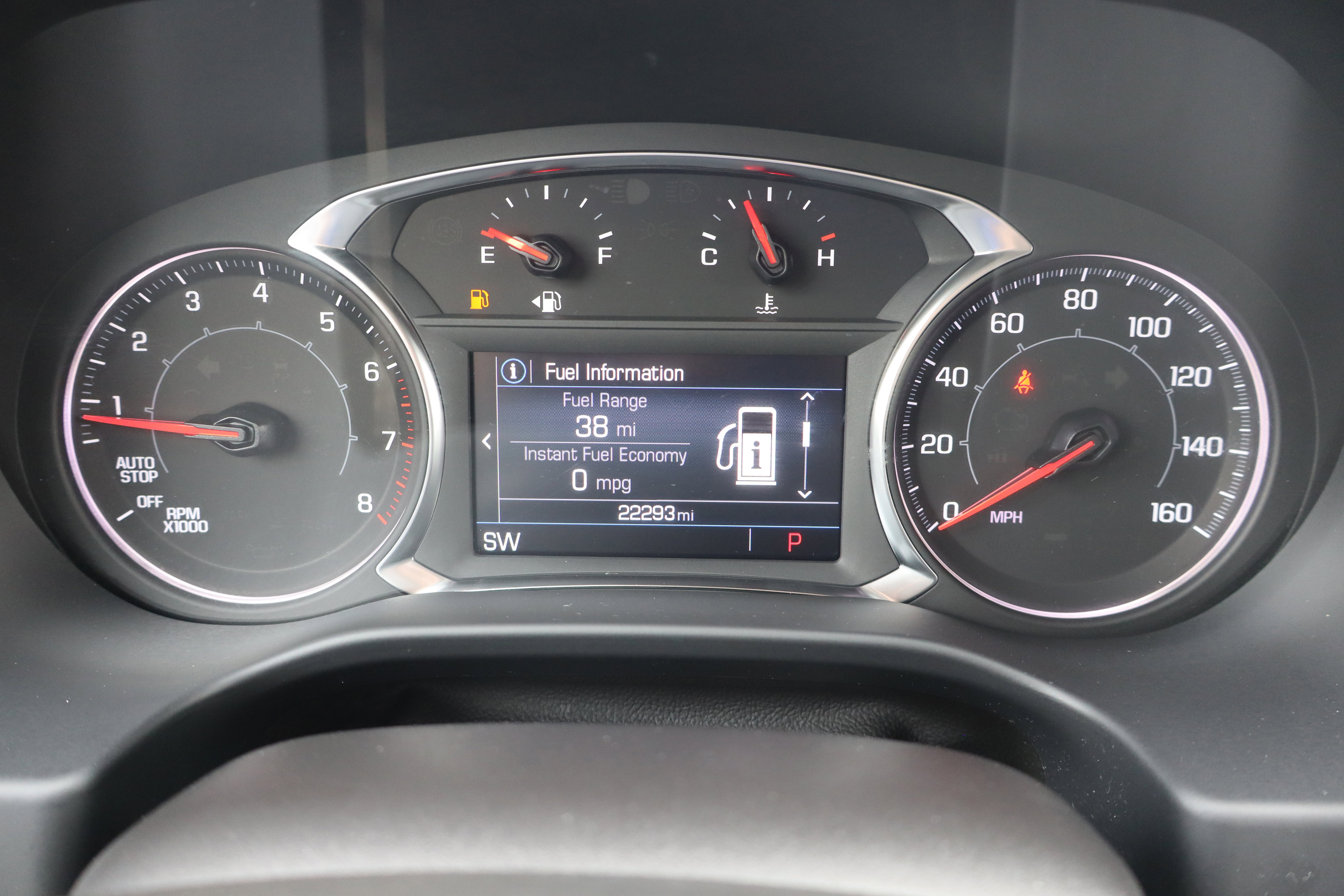 Used 2023 GMC Acadia SLE w/ Driver Convenience Package AWD/4WD image 30