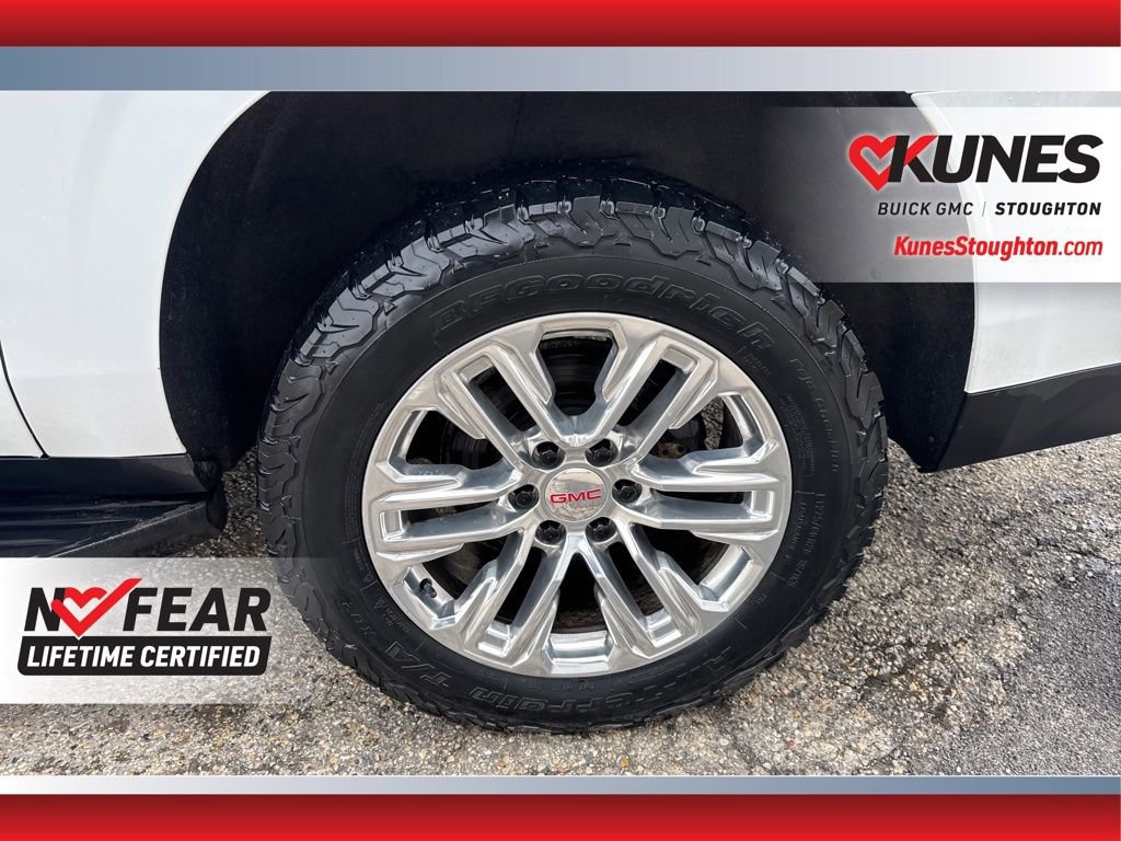 Used 2021 GMC Yukon XL SLT w/ SLT Luxury Package image 18
