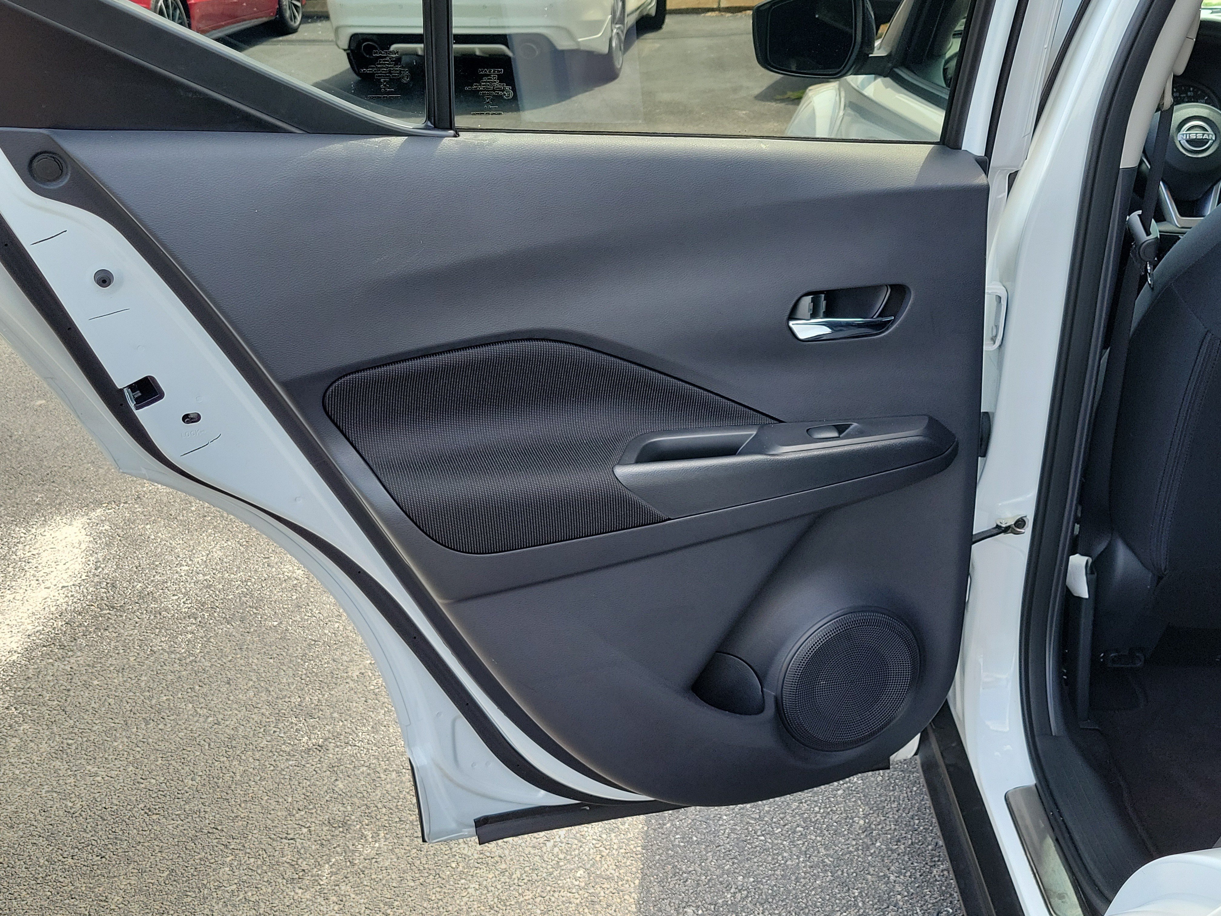 Used 2024 Nissan Kicks SV w/ Exterior Package FWD image 13
