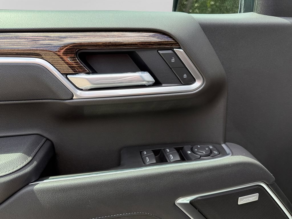 New 2026 GMC Sierra 1500 Elevation w/ Elevation Premium Package AWD/4WD image 11