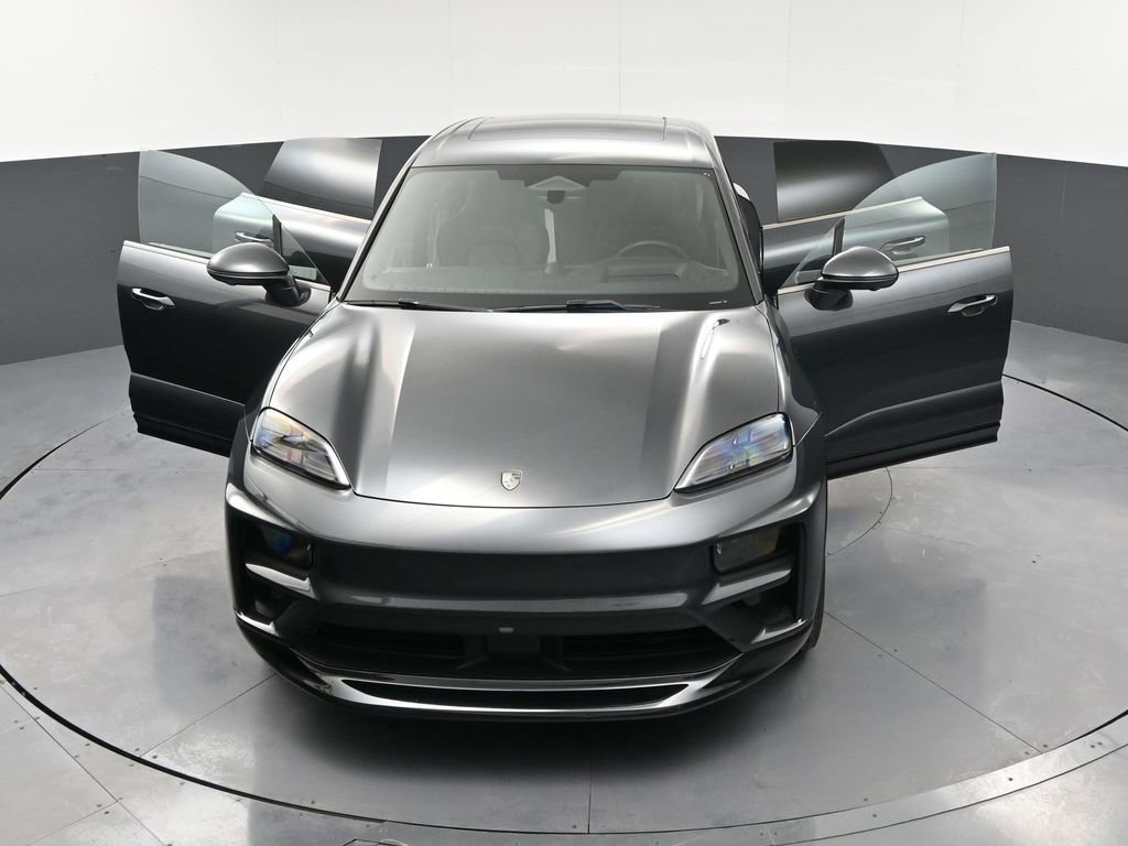 Certified 2024 Porsche Macan Turbo Electric image 37