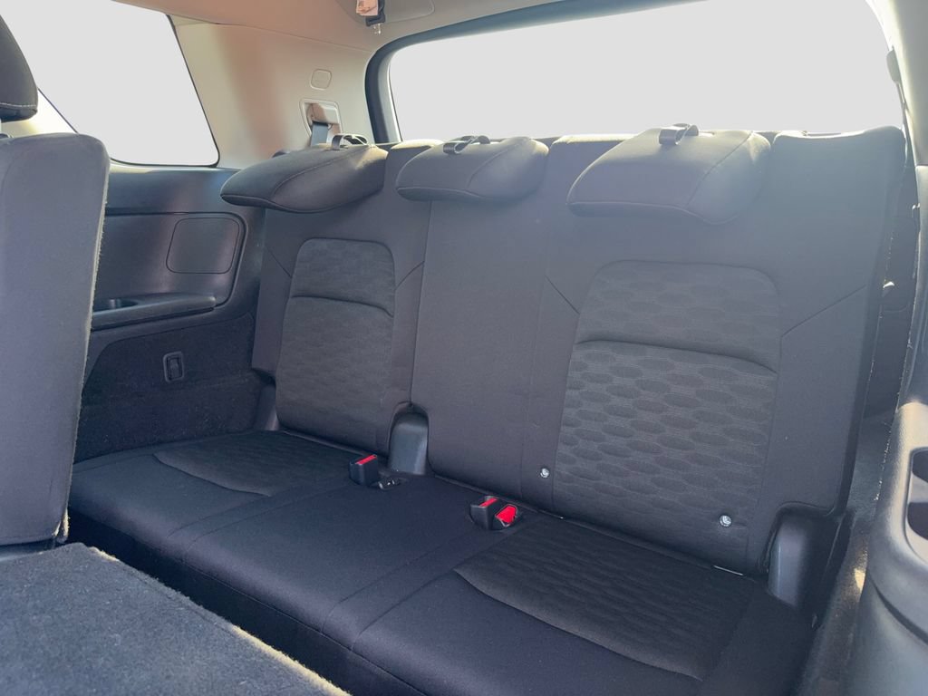 Used 2024 Nissan Pathfinder SV AWD/4WD image 24