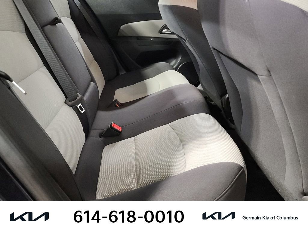 Used 2014 Chevrolet Cruze LS image 20
