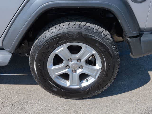 Certified 2018 Jeep Wrangler Unlimited Sport S AWD/4WD image 14