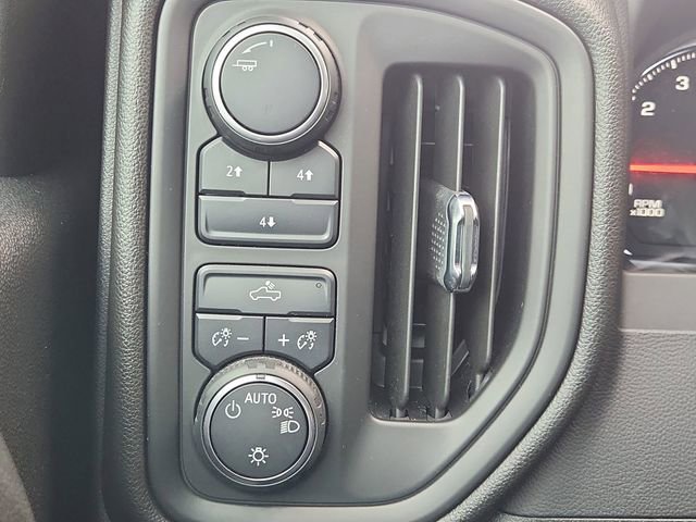 Certified 2023 Chevrolet Silverado 2500 Custom w/ Custom Convenience Package image 16